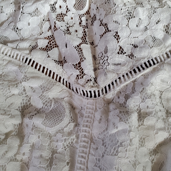 Abercrombie and Fitch white dress - Picture 6 of 6